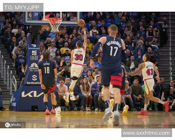 勇士与奇才精彩对决全场录像回顾10月25日比赛亮点分析