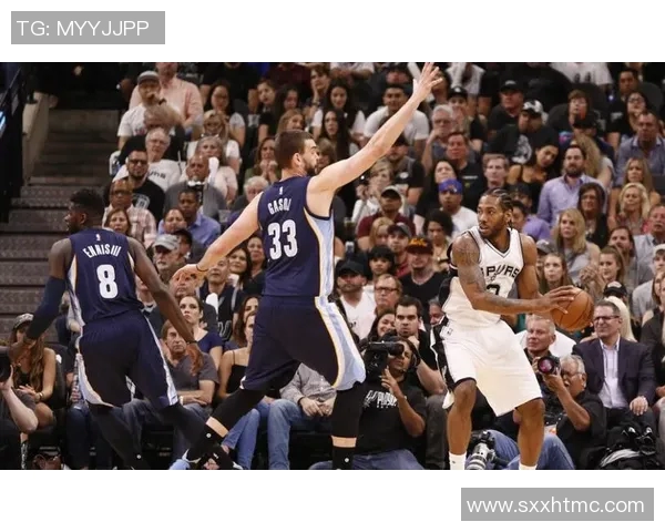 2011年NBA季后赛马刺与灰熊的激烈对决与历史回顾