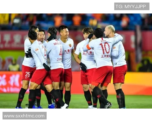 亚冠激战香港队迎战恒大队争夺小组出线关键战役即将打响