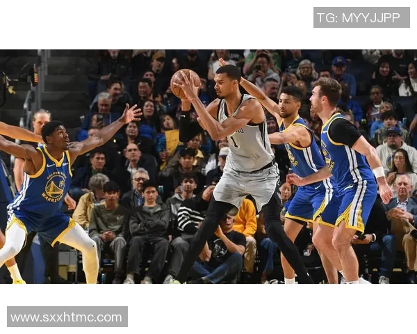 勇士与马刺精彩对决录像回顾10月26日比赛全程分析与亮点集锦