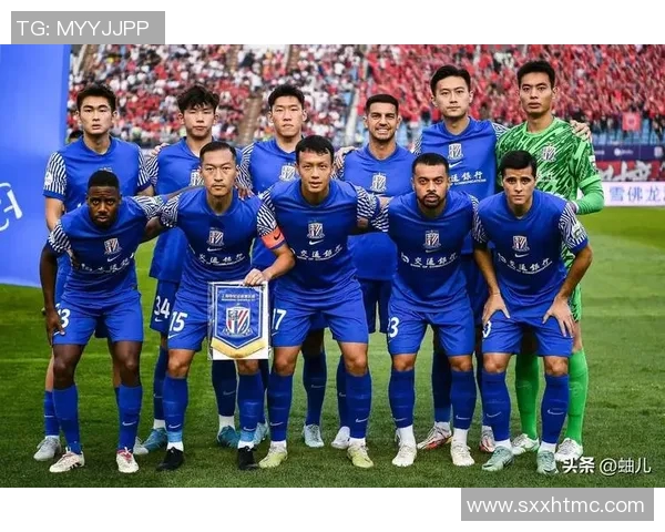 大理锐龙与上海申花激战正酣谁能在赛场上笑到最后