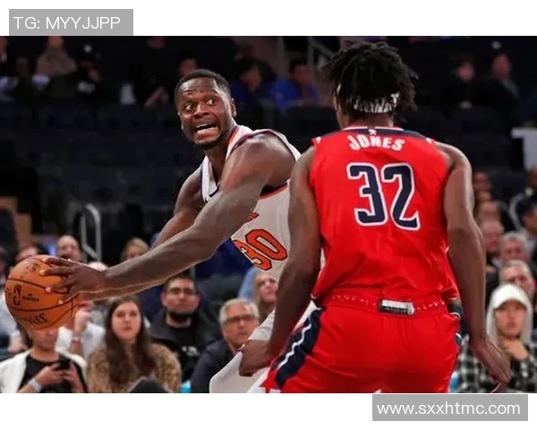 朱利叶斯兰德尔带领球队奋勇争先展现领袖风范与个人魅力